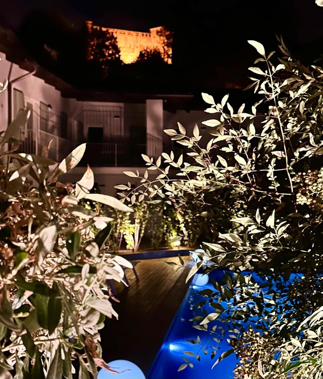 Apartamento Dimora Roe Monticello d'Alba Exterior foto